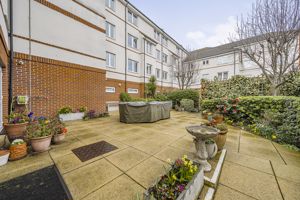 PHOTOS SHOW GENERAL VIEW OF RETIREMENT DEVELOPMENT- click for photo gallery